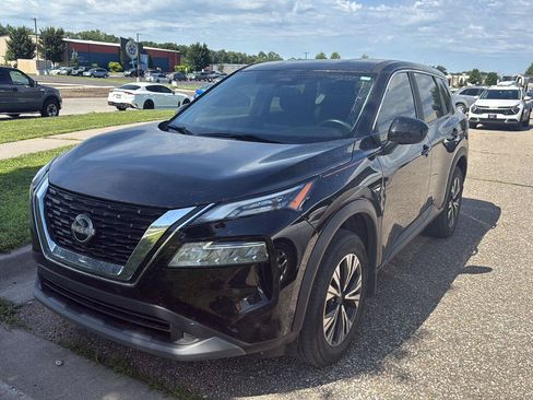Used 2023 Nissan Rogue SV FWD image 1