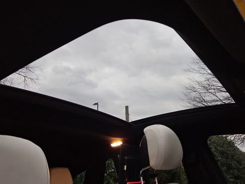 Used 2016 Mercedes-Benz GLE 450 GLE 450 AMG image 19