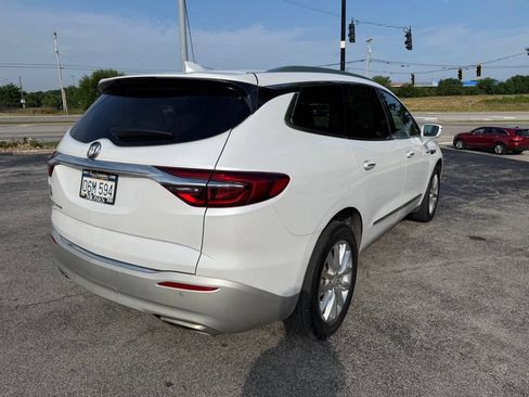Used 2020 Buick Enclave Premium w/ Sun and Sites Package AWD/4WD image 3