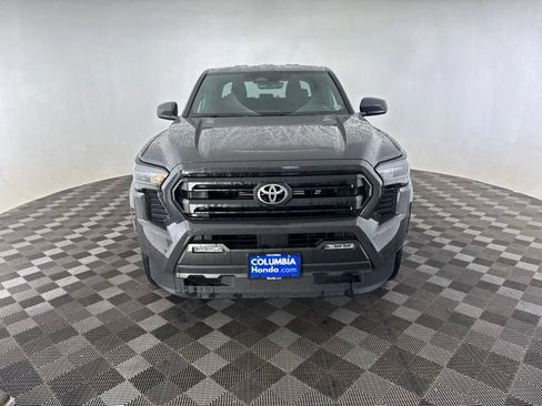 Used 2024 Toyota Tacoma SR5 AWD/4WD image 3