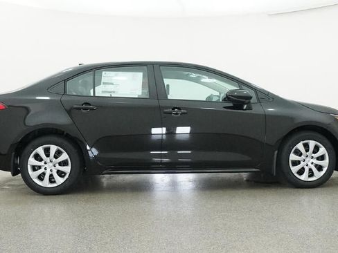 New 2026 Toyota Corolla LE FWD image 27