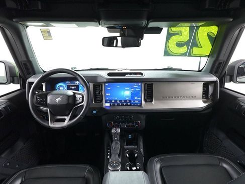 Certified 2025 Ford Bronco Outer Banks image 7