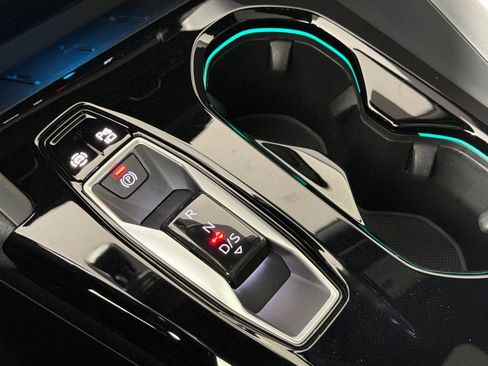 Used 2025 Audi SQ5 Premium Plus w/ Premium Plus Package image 21