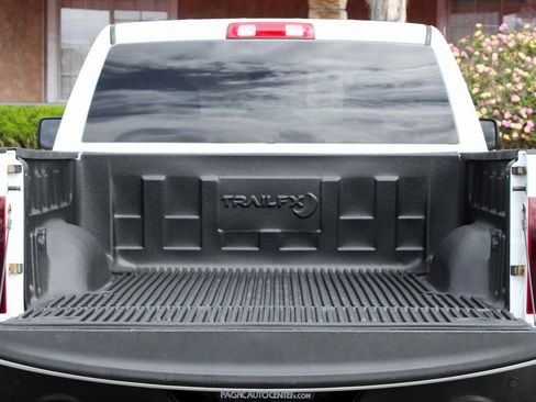 Used 2021 RAM 1500 Classic Warlock image 8