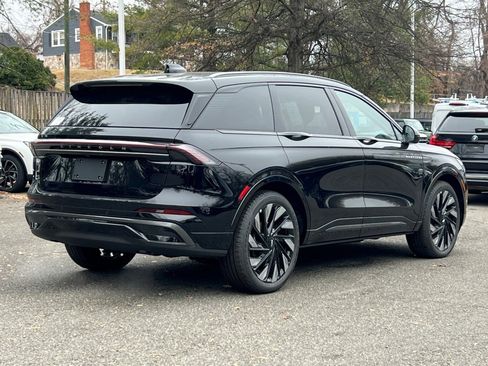 New 2026 Lincoln Nautilus Reserve w/ Jet Appearance Package image 4