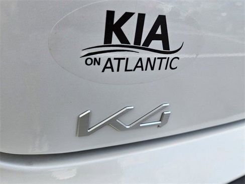 New 2025 Kia K4 EX image 9