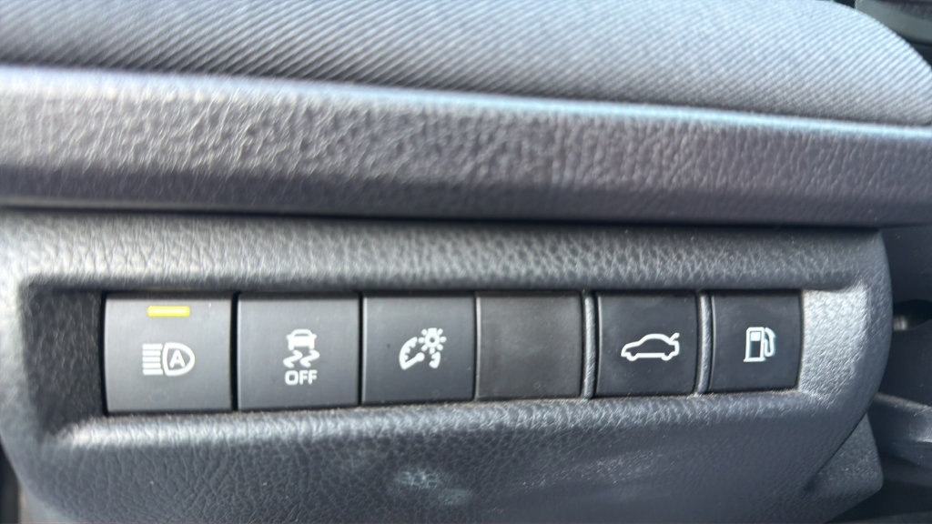 Used 2026 Toyota Camry LE FWD image 23