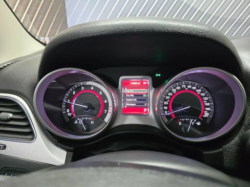 Used 2015 Dodge Journey FWD image 18