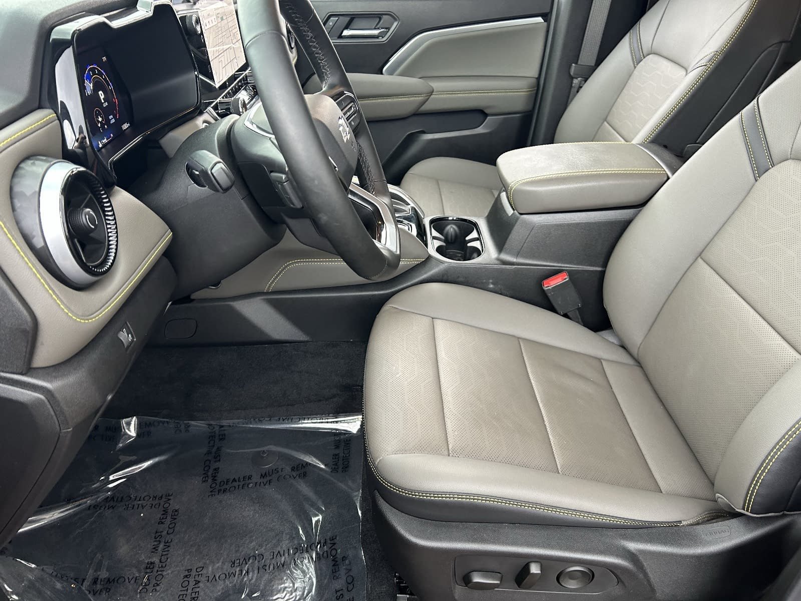 Used 2025 Chevrolet Colorado ZR2 AWD/4WD image 22