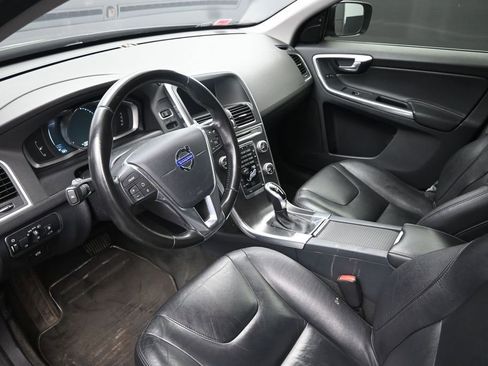 Used 2015 Volvo XC60 T5 AWD/4WD image 13