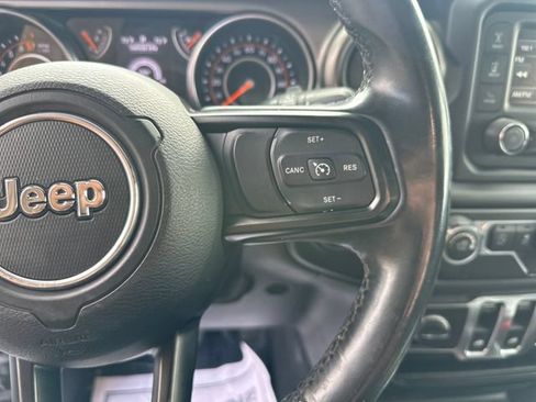 Used 2019 Jeep Wrangler Sport AWD/4WD image 19