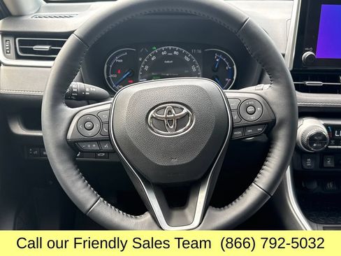 Used 2025 Toyota RAV4 XLE Premium w/ Weather Package AWD/4WD image 16