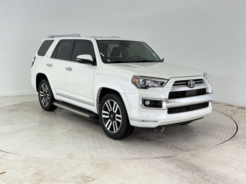 Used 2023 Toyota 4Runner Limited RWD image 7
