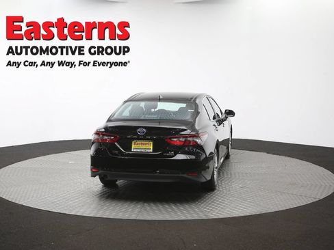 Used 2022 Toyota Camry LE FWD image 38