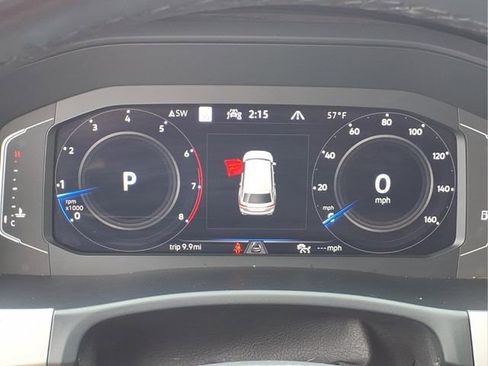 Used 2022 Volkswagen Atlas SEL R-Line image 10