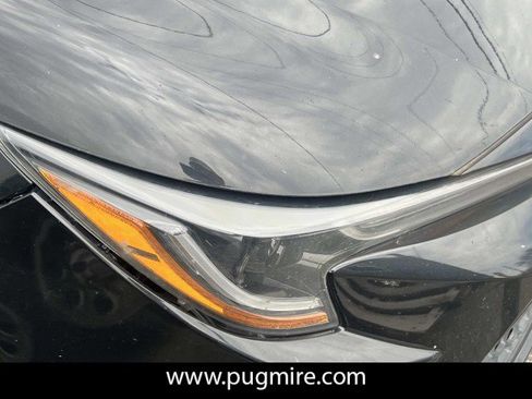 Used 2022 Toyota Corolla LE image 11