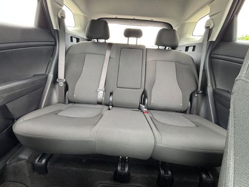 Used 2025 Kia Sportage LX FWD image 37