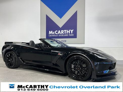Used 2016 Chevrolet Corvette Z06 w/ 3LZ Preferred Equipment Group image 3