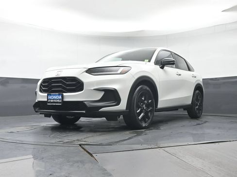 Certified 2024 Honda HR-V Sport image 27