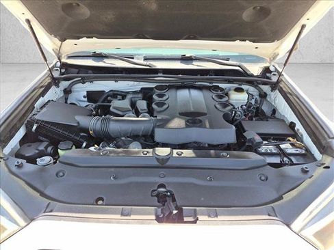 Used 2015 Toyota 4Runner SR5 RWD image 23