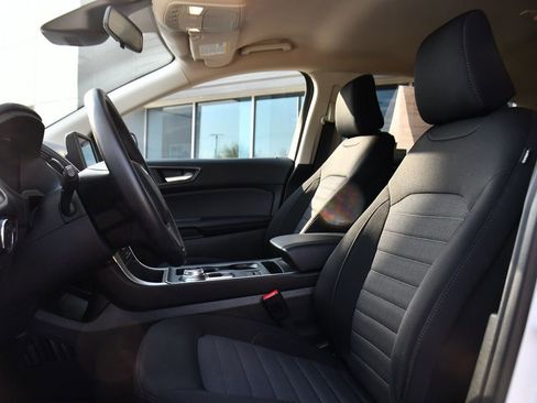 Used 2024 Ford Edge SE w/ Black Appearance Package AWD/4WD image 13