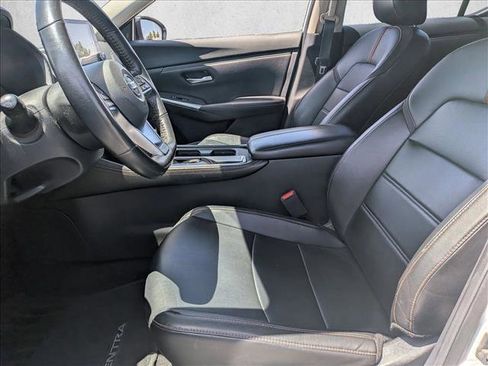 Used 2021 Nissan Sentra SR w/ SR Premium Package FWD image 11