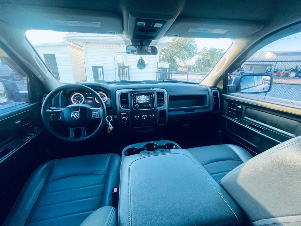 Used 2019 RAM 1500 Tradesman RWD image 19