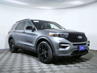 Certified 2024 Ford Explorer ST-Line w/ Class IV Trailer Tow Package
