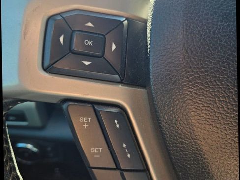 Used 2017 Ford F250 Lariat w/ Lariat Ultimate Package image 21