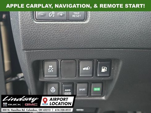 Used 2018 Nissan Rogue SV w/ Premium Package image 19