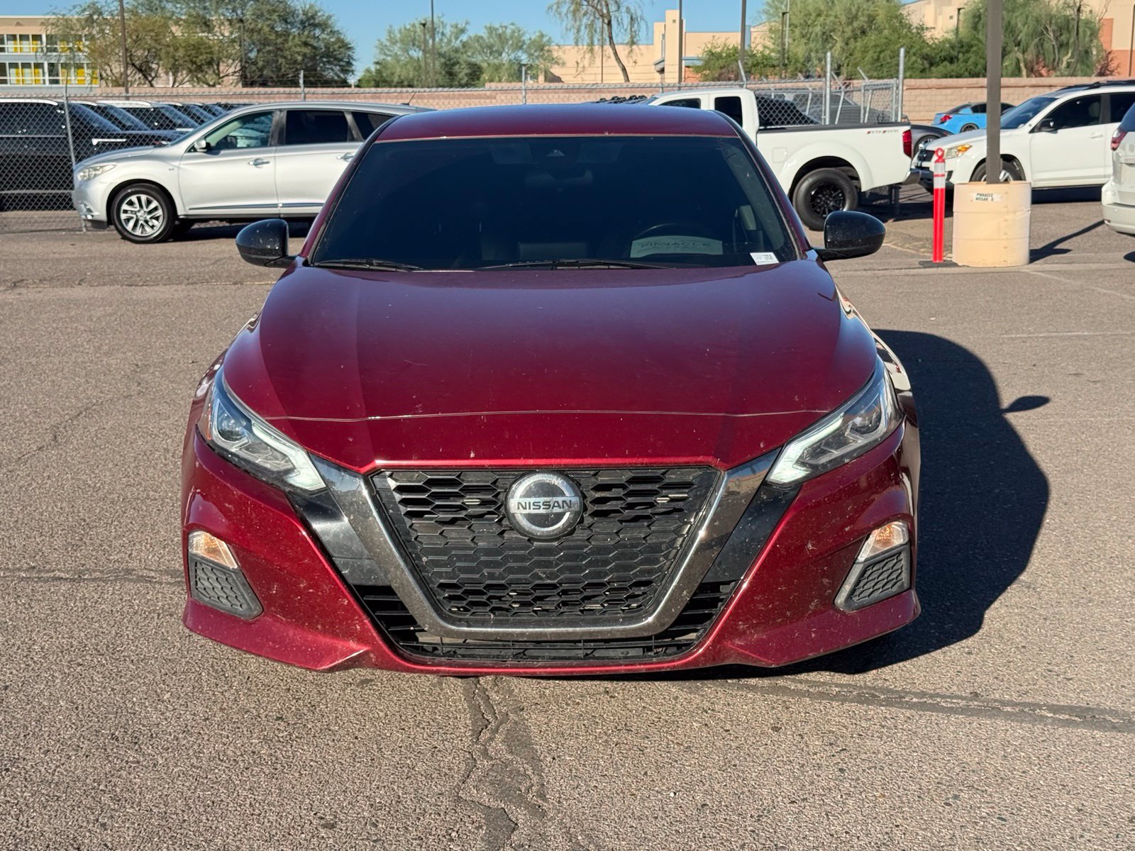 Used 2022 Nissan Altima 2.5 SR FWD image 2