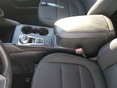 Used 2025 Ford Escape Active image 28