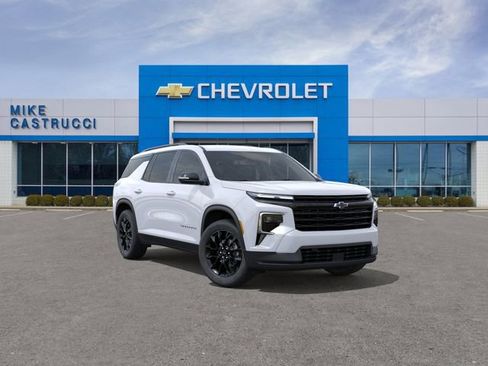 New 2026 Chevrolet Traverse LT w/ Midnight/Sport Edition AWD/4WD image 1