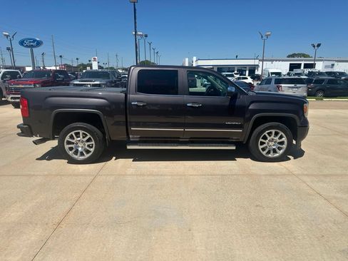 Used 2015 GMC Sierra 1500 Denali w/ Driver Alert Package AWD/4WD image 39