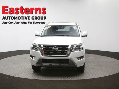 Used 2023 Nissan Armada SL w/ Captain's Chairs Package image 58