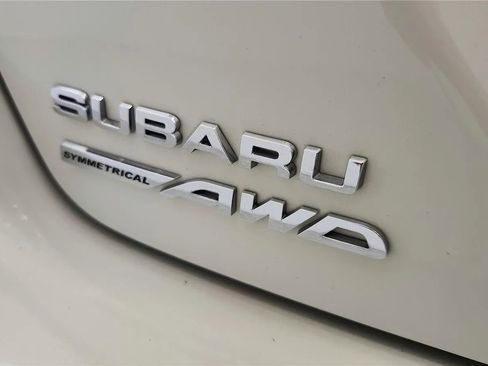 Used 2025 Subaru Crosstrek 2.0i Premium AWD/4WD image 17