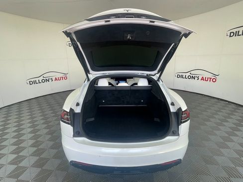 Used 2023 Tesla Model S Standard Range image 11