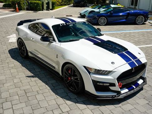 Used 2020 Ford Mustang Shelby GT500 w/ Technology Package RWD image 39