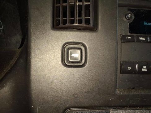 Used 2020 GMC Savana 2500 w/ Driver Convenience Package image 22