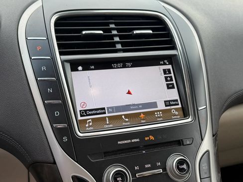 Used 2017 Lincoln MKX Reserve w/ Lincoln MKX Climate Package AWD/4WD image 26