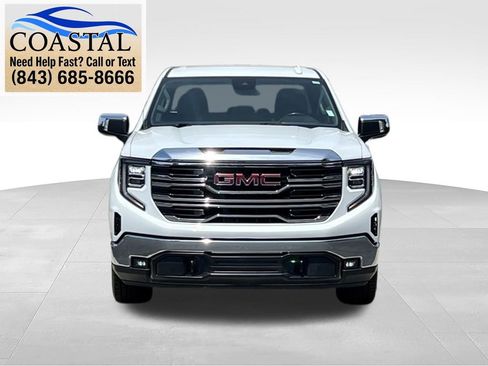 Used 2025 GMC Sierra 1500 SLT AWD/4WD image 2