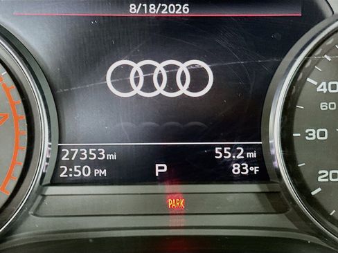 Used 2023 Audi Q5 2.0T Premium w/ Convenience Package AWD/4WD image 19