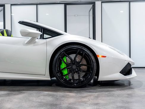 Used 2016 Lamborghini Huracan LP 610-4 AWD/4WD image 86