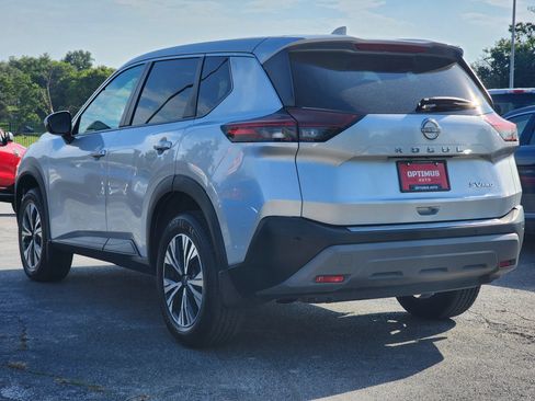 Used 2022 Nissan Rogue SV AWD/4WD image 5