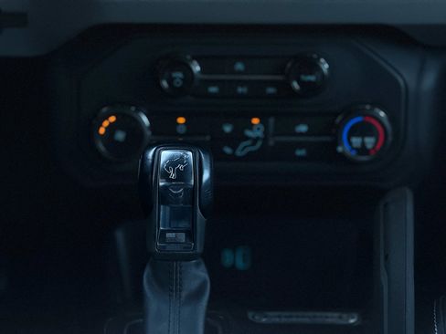 Used 2022 Ford Bronco Big Bend image 16