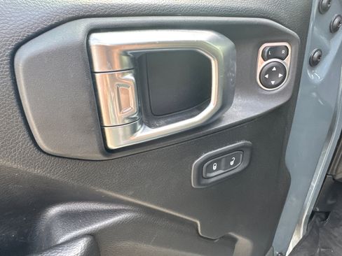 Used 2025 Jeep Wrangler Unlimited Sport S 4xe AWD/4WD image 12