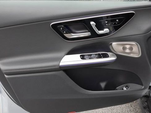 New 2026 Mercedes-Benz GLC 300 4MATIC image 14