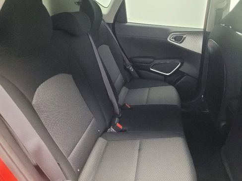 Used 2020 Kia Soul LX image 19