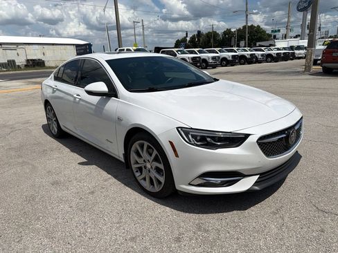 Used 2020 Buick Regal Avenir w/ Driver Confidence Package II FWD image 1