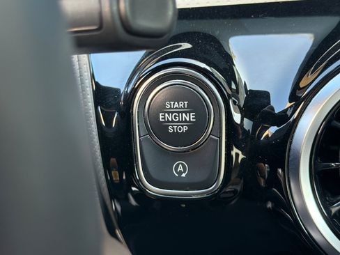 Used 2020 Mercedes-Benz CLA 250 4MATIC image 20